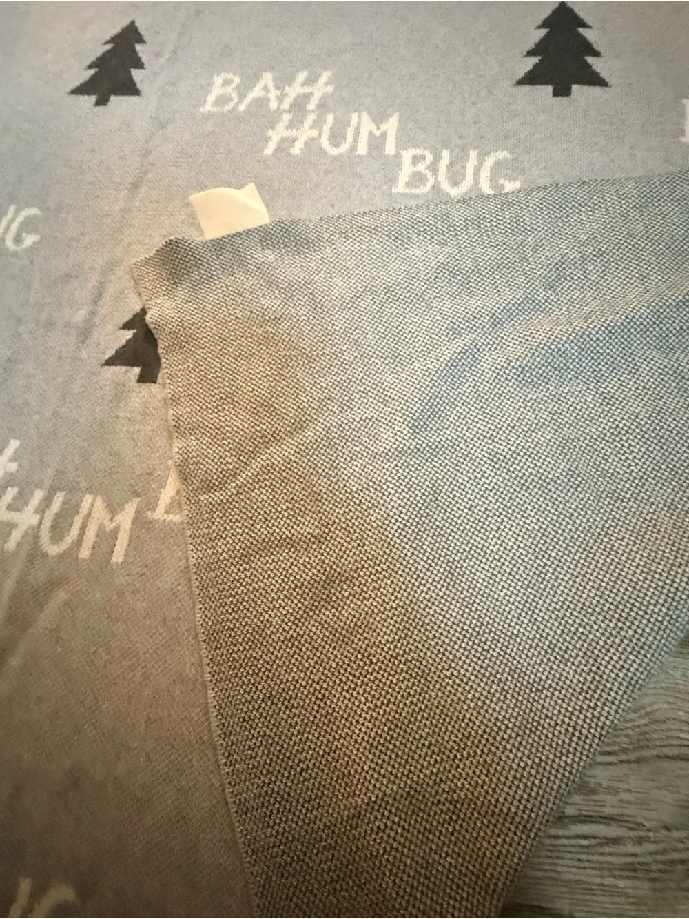 Artisan de Luxe Home 'Bah Humbug' Grey Decorative Throw Blanket